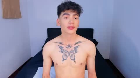 Snapshot of axel_inkshade chatting on August 2026 10:23:02 PM Axel online show from August 2026 10:23:02 PM