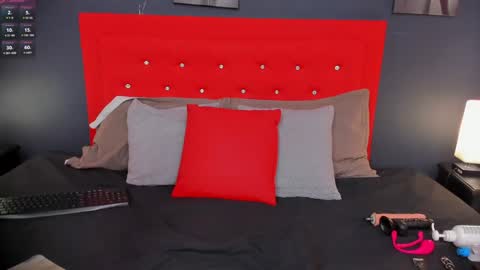 Snapshot of axel_ps chatting on December 2024 03:20:01 AM Alex online show from December 2024 03:20:01 AM