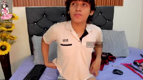 Snapshot of axel_ps chatting on January 2025 08:31:02 PM Alex online show from January 2025 08:31:02 PM