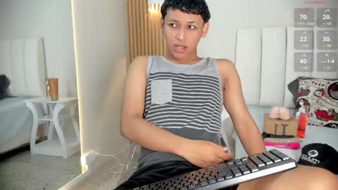 Snapshot of axel_ps chatting on November 2025 03:51:02 AM Alex online show from November 2025 03:51:02 AM