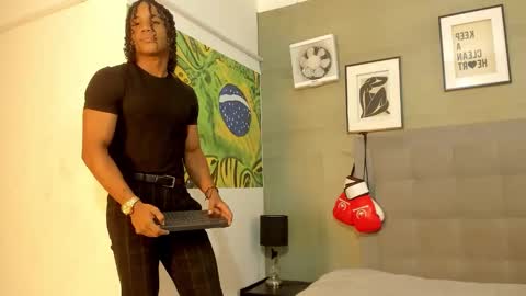 AXEL SILVA online show from September 2025 12:28:02 PM