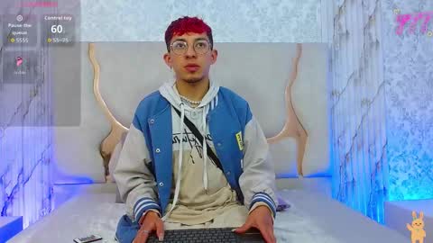 AXEL  online show from January 2026 12:09:02 PM