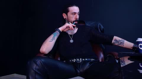 AxelColton online show from November 2025 11:32:01 AM