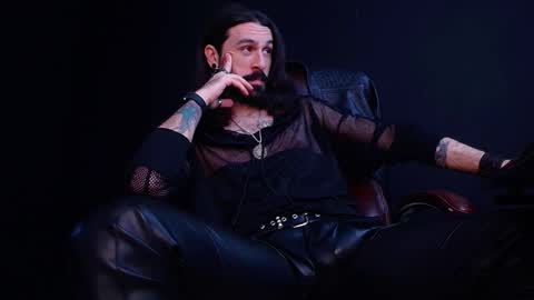 AxelColton online show from November 2025 11:43:01 AM