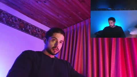 Snapshot of axelcr0ss chatting on September 2025 01:06:02 AM axelcr0ss online show from September 2025 01:06:02 AM