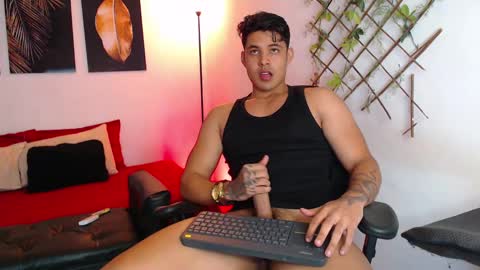 axell online show from February 2025 02:01:01 PM