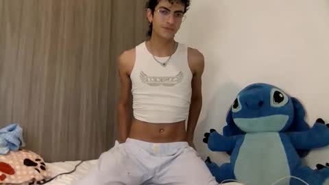 Axel  online show from February 2026 11:01:01 PM