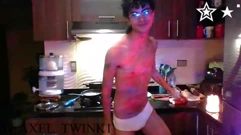 Axel  online show from March 2026 12:49:02 AM