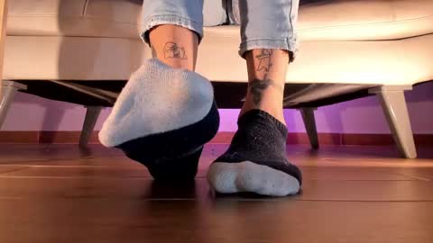 Snapshot of axellcollins chatting on March 2025 10:13:02 PM im your little femboy ALEX online show from March 2025 10:13:02 PM