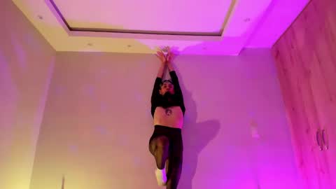 Snapshot of axellcollins chatting on March 2025 01:48:02 AM im your little femboy ALEX online show from March 2025 01:48:02 AM