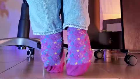 Snapshot of axellcollins chatting on October 2025 10:08:01 PM im your little femboy ALEX online show from October 2025 10:08:01 PM