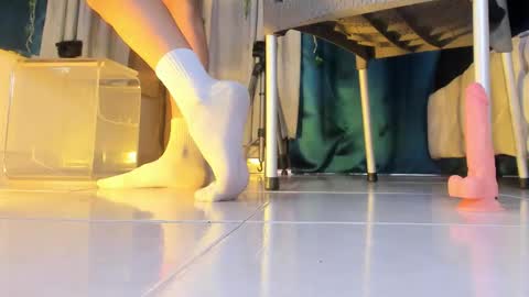 Snapshot of axellcollins chatting on February 2026 10:10:02 PM im your little femboy ALEX online show from February 2026 10:10:02 PM