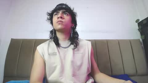 Snapshot of axellkush chatting on February 2025 03:06:02 AM AxellKush online show from February 2025 03:06:02 AM