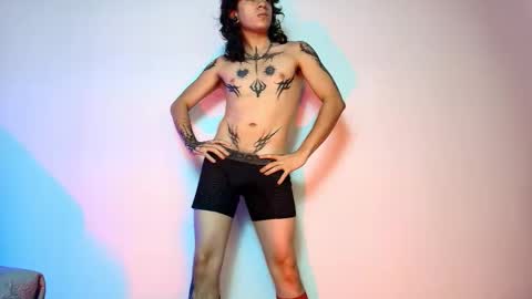 Snapshot of axellkush chatting on February 2026 03:51:02 PM AxellKush online show from February 2026 03:51:02 PM