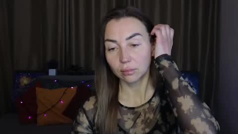 Jully online show from February 2025 04:52:01 AM