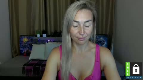 Jully online show from September 2025 05:27:01 PM