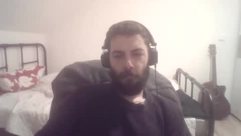 Snapshot of ayazeluel chatting on September 2025 05:40:01 PM ayazeluel online show from September 2025 05:40:01 PM