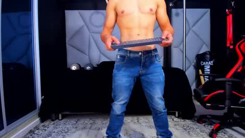 Ayden Miller online show from March 2025 01:06:01 AM