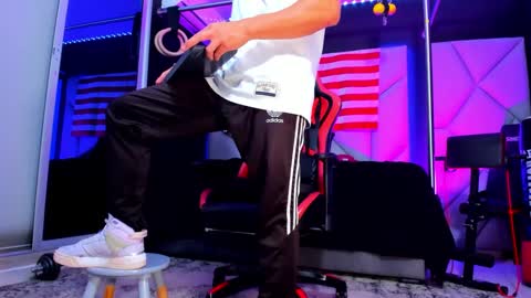 Ayden Miller online show from September 2025 12:58:02 AM