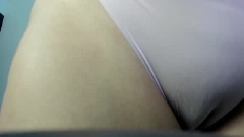 Alyda Jaramillo online show from October 2025 07:59:01 PM