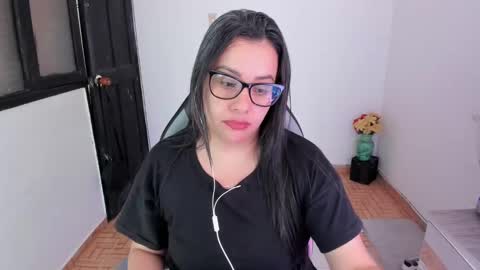 Snapshot of aylaislem chatting on February 2025 07:09:02 AM SandyMODELINDEPENDIENT online show from February 2025 07:09:02 AM