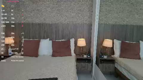 Snapshot of ayleen_collins chatting on August 2026 07:27:02 PM Ayleen Collins online show from August 2026 07:27:02 PM