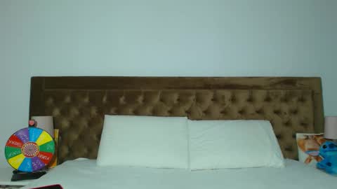 Aylin online show from March 2026 05:42:01 AM