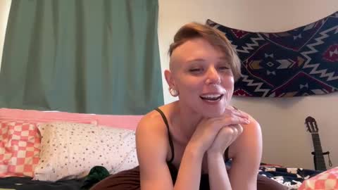 Azerai online show from November 2025 06:52:01 PM