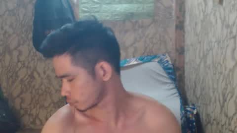 Snapshot of azn_philip chatting on November 2025 10:37:02 AM Philip online show from November 2025 10:37:02 AM