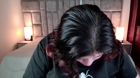 Snapshot of azul_veraa chatting on May 2026 12:23:01 PM Azul online show from May 2026 12:23:01 PM