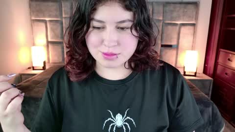 Snapshot of azul_veraa chatting on May 2026 12:01:01 PM Azul online show from May 2026 12:01:01 PM