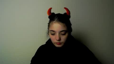 azumi_chan_ online show from October 2025 10:10:01 PM