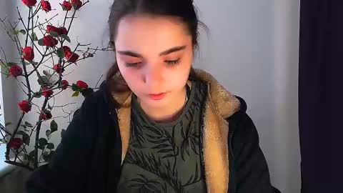 azumi_chan_ online show from November 2025 11:16:02 AM