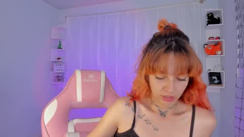 Snapshot of azumi_saan chatting on February 2025 01:10:01 AM azumi saan online show from February 2025 01:10:01 AM