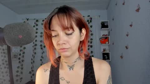 Snapshot of azumi_saan chatting on September 2025 01:18:01 AM azumi saan online show from September 2025 01:18:01 AM