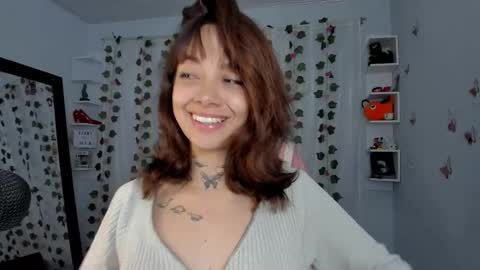 Snapshot of azumi_saan chatting on November 2025 03:09:02 AM azumi saan online show from November 2025 03:09:02 AM