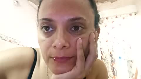 Snapshot of azura_lion chatting on April 2026 03:20:01 PM azura lion online show from April 2026 03:20:01 PM
