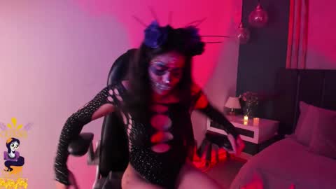 Azurra  online show from October 2025 09:38:01 PM