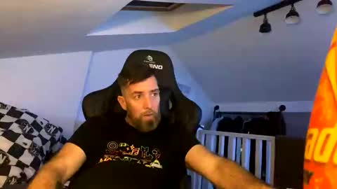 b4dafall44 online show from December 2024 08:39:02 AM