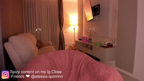 Alessia online show from January 2025 09:18:02 PM