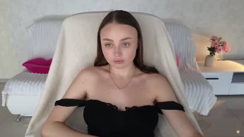 Snapshot of baby_emmaa chatting on July 2026 09:14:01 AM Baby emmaa online show from July 2026 09:14:01 AM