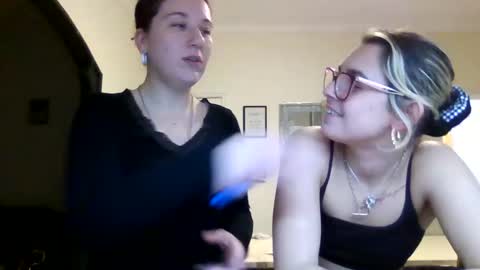 baby_girls2224 online show from February 2026 08:10:01 PM