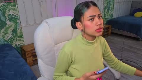 Julieta online show from May 2026 11:28:01 AM