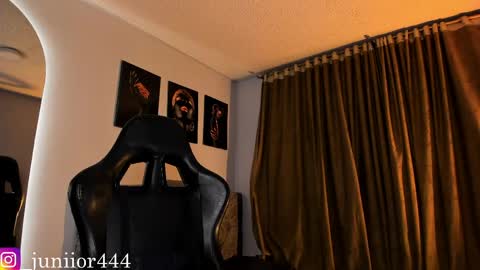 Junior       Independent Model online show from June 2026 02:03:01 AM