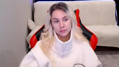 baby_kitte online show from December 2024 08:08:02 AM