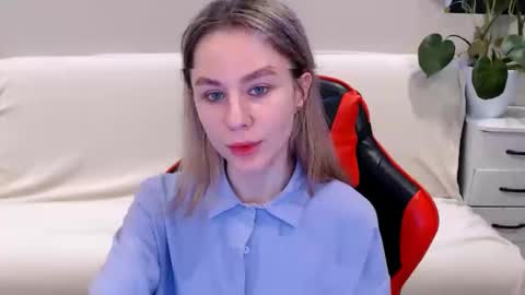 baby_kitte online show from February 2025 05:41:01 AM