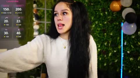 Snapshot of baby_nyco chatting on November 2025 05:56:01 PM Baby Nico online show from November 2025 05:56:01 PM