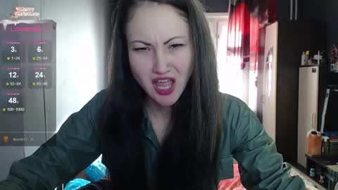 Ida and Kira online show from October 2025 02:44:01 AM