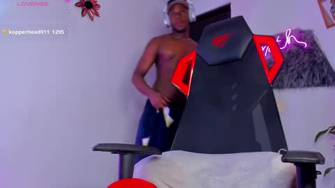 FOLLOW ME  online show from January 2025 12:51:02 AM