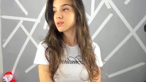 Snapshot of babyaylin chatting on December 2024 05:42:01 AM Aylin  online show from December 2024 05:42:01 AM